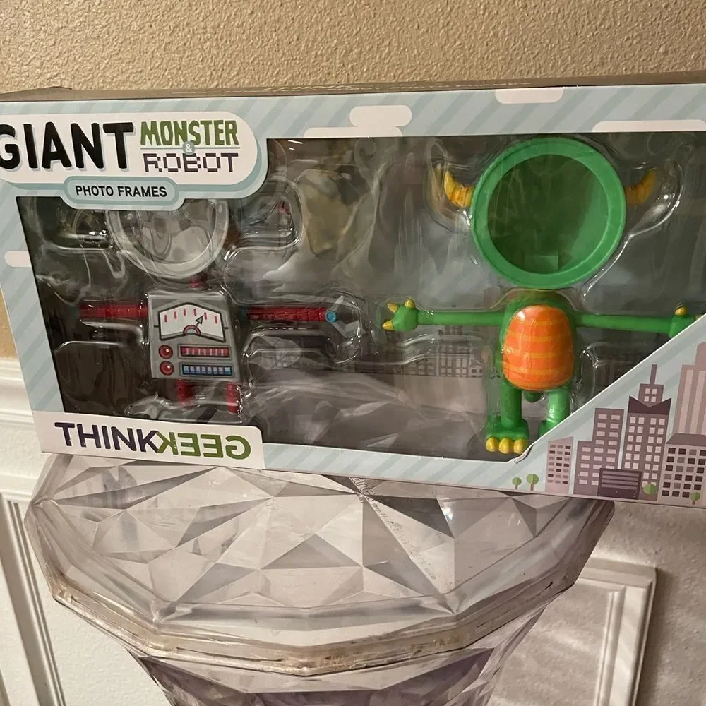 Think Geek Robot Monster Giant Picture Frames FUN!